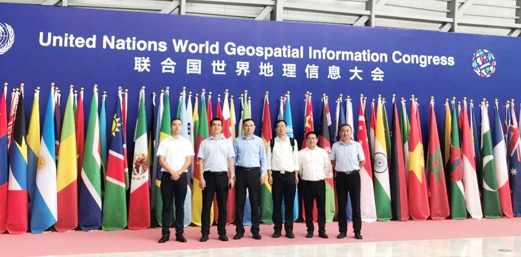 蒼穹數(shù)碼徐文中董事長(zhǎng)一行應(yīng)邀參觀德清地理信息產(chǎn)業(yè)園并與當(dāng)?shù)卣_(kāi)展座談交流